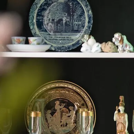 Palazzo Carafa Della Spina And 4*