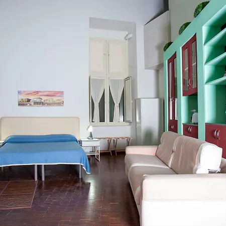 Palazzo Carafa Della Spina And 住宿加早餐酒店 4*