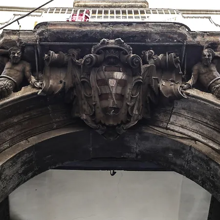 住宿加早餐酒店 Palazzo Carafa Della Spina And