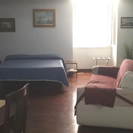 住宿加早餐酒店 Palazzo Carafa Della Spina And 4*