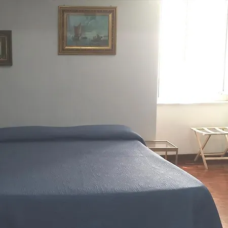 Palazzo Carafa Della Spina And 住宿加早餐酒店 那不勒斯