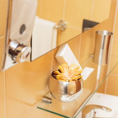 Palazzo Carafa Della Spina And 住宿加早餐酒店 那不勒斯