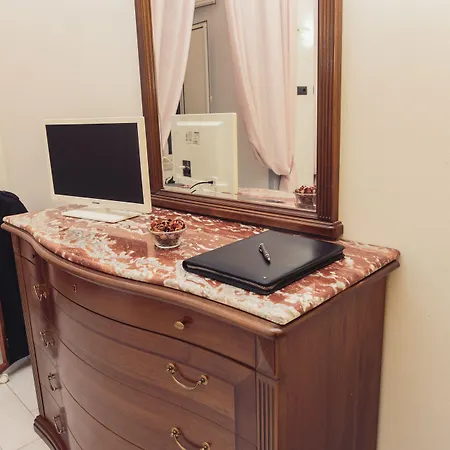 住宿加早餐酒店 Palazzo Carafa Della Spina And