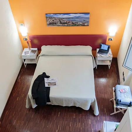 Bed & Breakfast Palazzo Carafa Della Spina And 3*