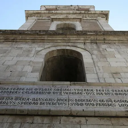 Palazzo Carafa Della Spina And 4*